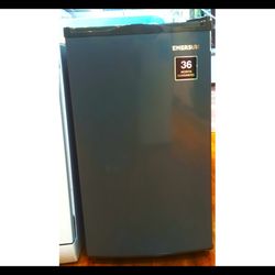 یخچال امرسان 6 فوت خاکستری مدل R06M