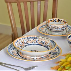 سرویس غذاخوری آبی