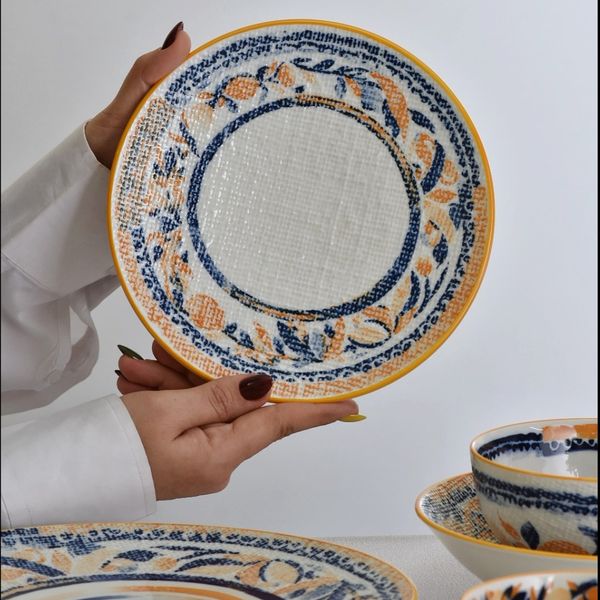 سرویس غذاخوری آبی