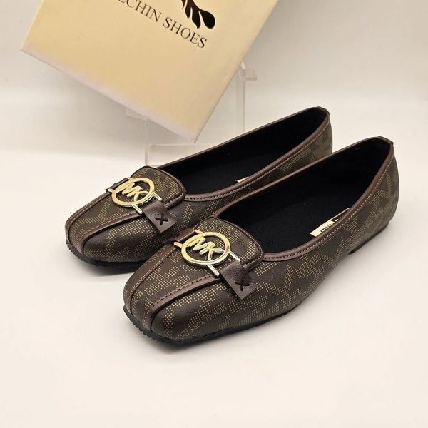 کالج مایکل کورس