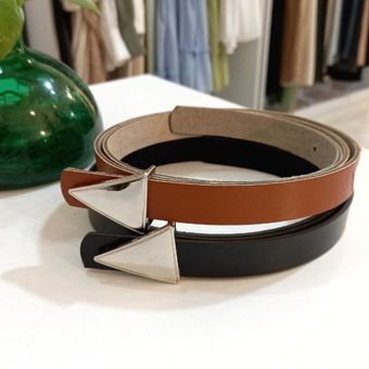 کمربند سگک مثلتی