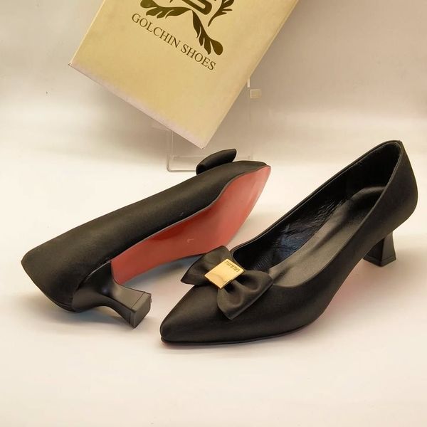 مجلسی پاپیون میو میو