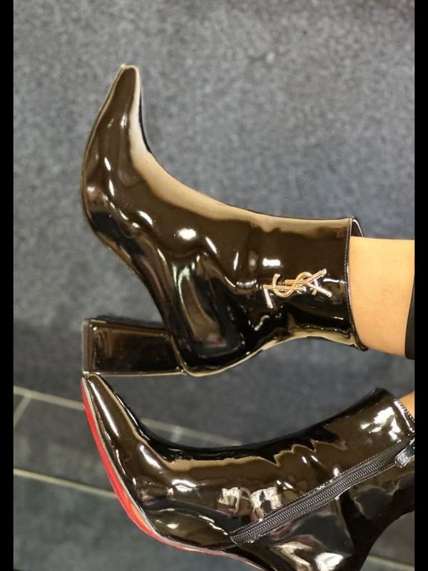 نیم بوت پاشنهysl