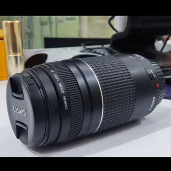 لنز کانن Canon EF 75-300 mm F/4.0-5.6 III در حد آک (کارکرده)