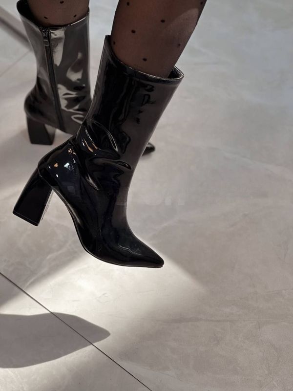 بوت ورنی نوک تیز پاشنه8سانت