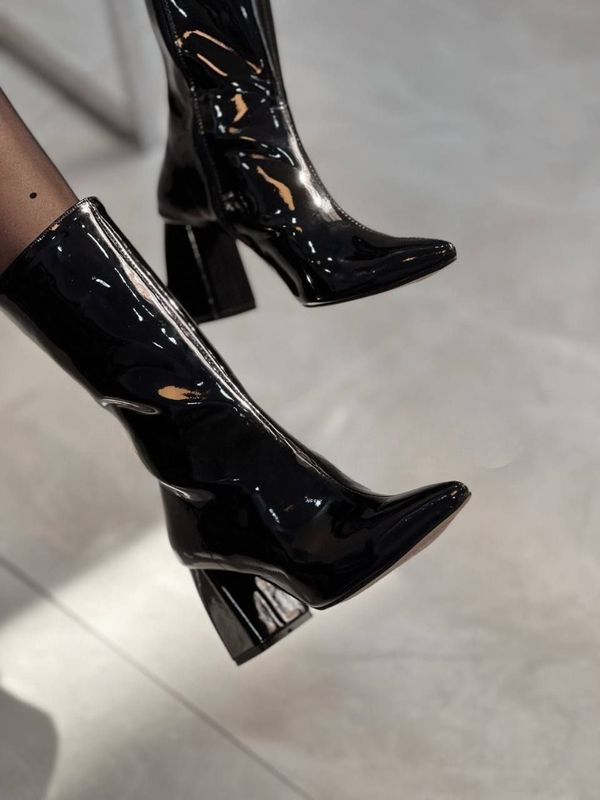 بوت ورنی نوک تیز پاشنه8سانت