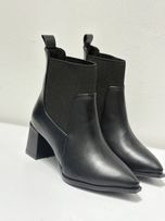 نیم بوت پاشنه دار بالا کش