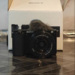 دوربین بدون آینه Sony ZV-E10 Mirrorless Camera + لنز 16-50mm