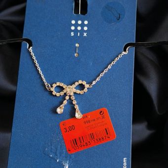 دستبند نقره ای پاپیون نگینی کد S47