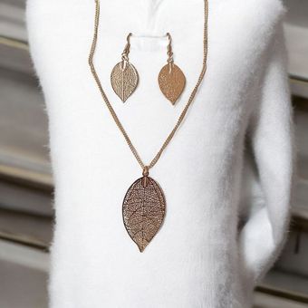 نیمست طلایی طرح برگ کد K200