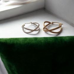 گوشواره حلقه ای زنانه طرح ضربدری (X) | موجود در دو رنگ طلایی و نقرهای کد K129