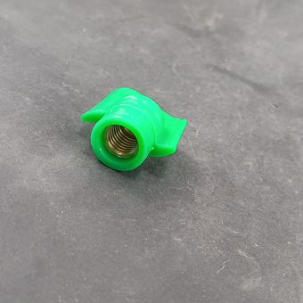 پیچ برنجی تیغ سبزی خردکن مشترک