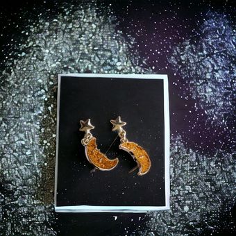 گوشواره میخی طرح ماه و ستاره اکلیلی دخترانه کد M262