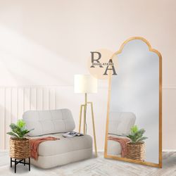 آیینه سه گنبدی روشن