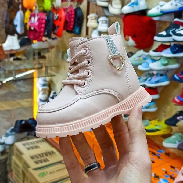 نیم بوت بچگانه وارداتی مدلKALP(دخترانه)