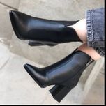 نیمبوت مجلسی پاشنه دار زنانه در دو رنگ مشکی و عسلی