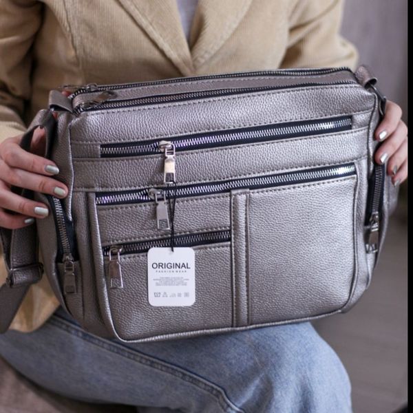 کیف دوشی شرانگ کد 1708 نقرهای | کراس بادی چرم چندجیب بند بلند قابل تنظیم