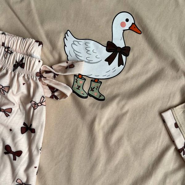 ست راحتی بلوز آستین سه ربع و شلوار فانتزی2