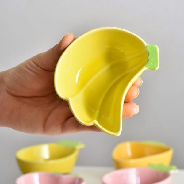 مزه خوری میوه ای