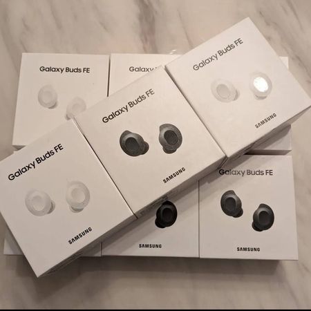 ایرپاد سامسونگ مدل بادز FE