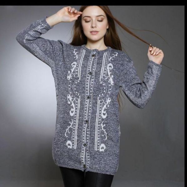 پولیور و مانتو تونیک بافت زنانه طرح‌دار برند نوژا  ترک