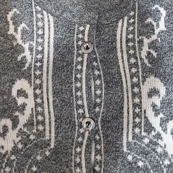 پولیور و مانتو تونیک بافت زنانه طرح‌دار برند نوژا  ترک