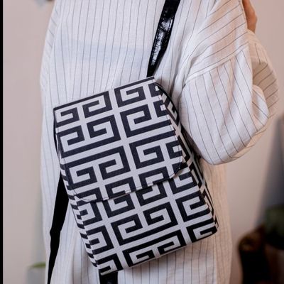 کوله پشتی دخترانه کوله پشتی فانتزی دخترانه کد1902