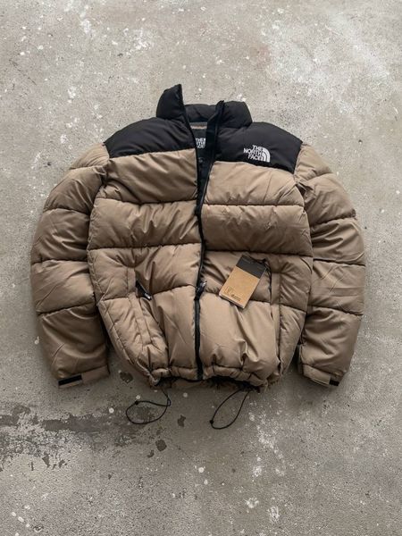 کاپشن North Face رنگ بژ