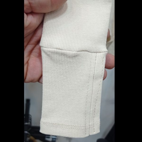 بادی یقه اسکی آستین فینگر