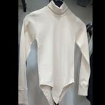 بادی یقه اسکی آستین فینگر