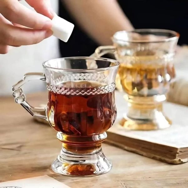 فنجان چایخوری پایه دار وارداتی