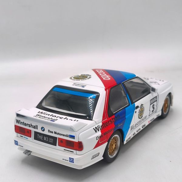 ماکت ماشین مدل BMW M3 E30 1/24 مجموعه 3 عددی