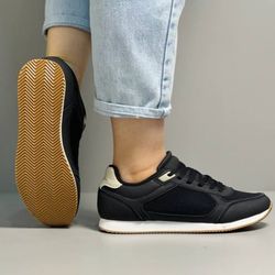 کتونی دخترانه مشکی پشت کرمی esmara