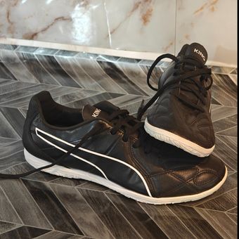 کفش فوتسال PUMA King Hero IT – مشکی/سفید استوک اورجینال