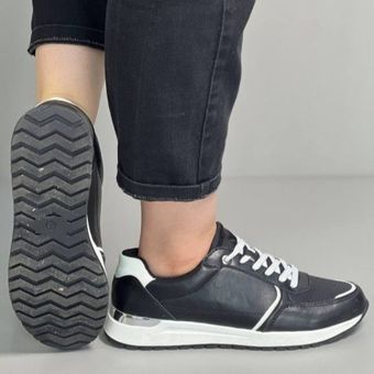 کتونی چرم مشکی پشت سفید اسمارا