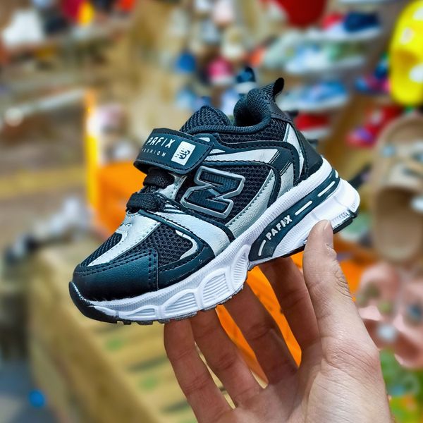 کتونی بچگانه نیوبالانس مدل 530 ترند