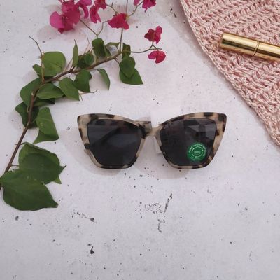 عینک آفتابی زنانه(مدل واریته)