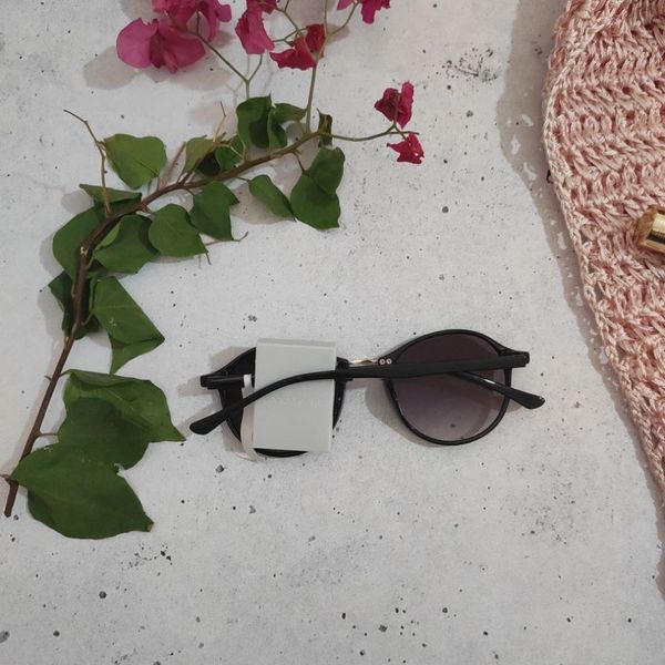 عینک آفتابی زنانه(مدل کاتلا)