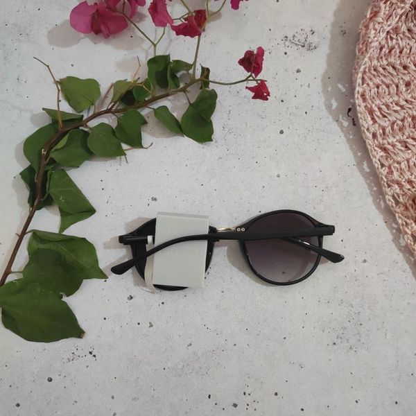 عینک آفتابی زنانه(مدل کاتلا)