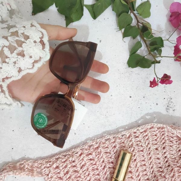 عینک آفتابی زنانه(مدل لیا)