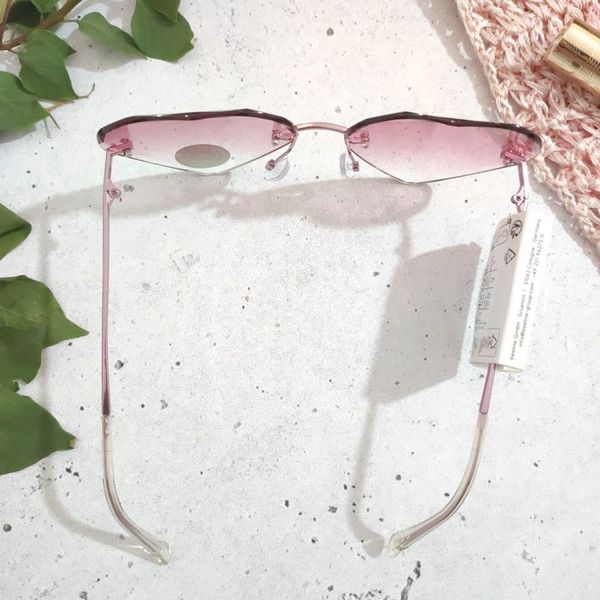 عینک آفتابی زنانه(مدل شاک)