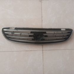 جلو پنجره ماکسیما 623105Y800