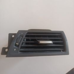 دریچه کولر بخاری بی ام و X4 مدل 2015 تا 2018 سمت شاگرد (فابریک BMW) 64229184142