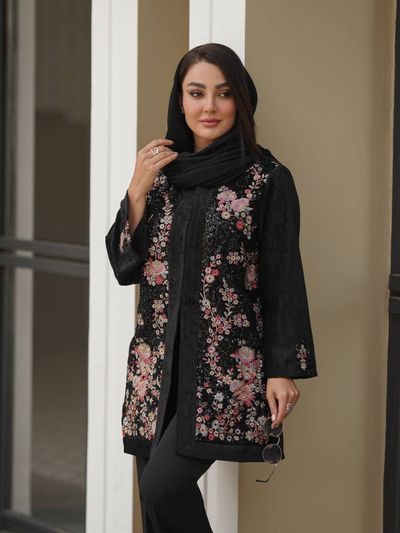 کت زنانه گلدوزی شده