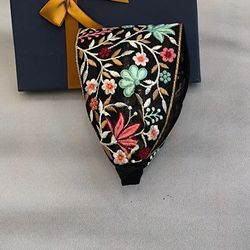 تل اسکارف ترنج