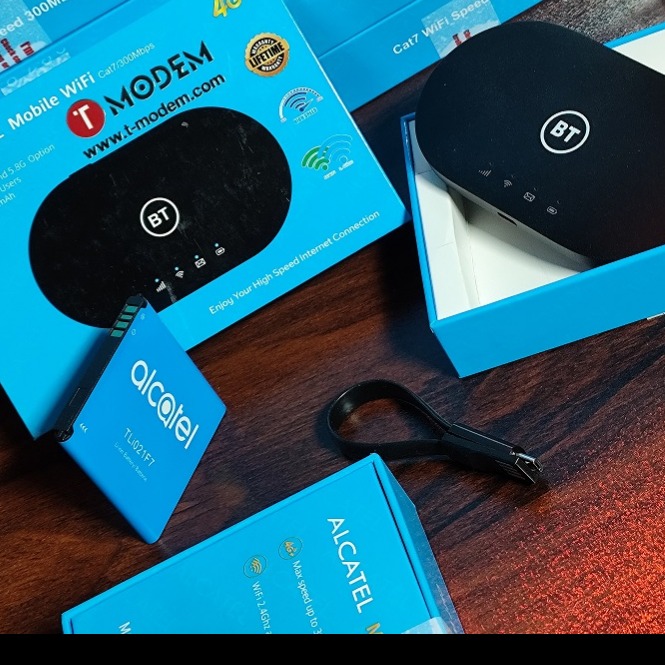 مودم قابل حمل Alcatel BT71 4G با 500 گیگ اینترنت یکساله تک نت