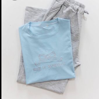 ست گلدوزی پاپیون (آبی آسمانی)