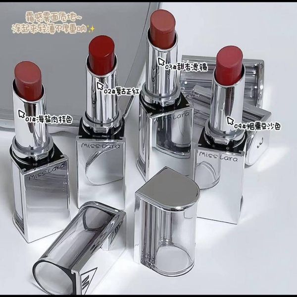 رژلب جامد میس لارا