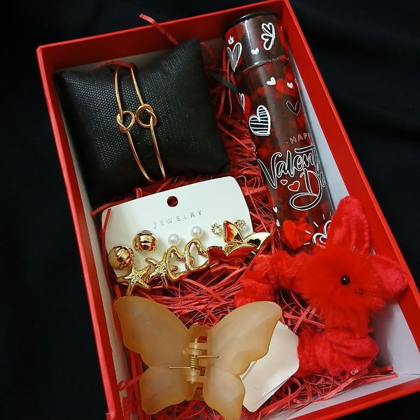 باکس ولنتاین دخترانه👱‍♀️