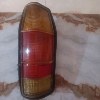 چراغ خطر عقب مزدا وانت و کارا سمت چپ استوک